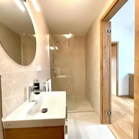 Apartman C.5 V Bankovnim Dome Kutná Hora