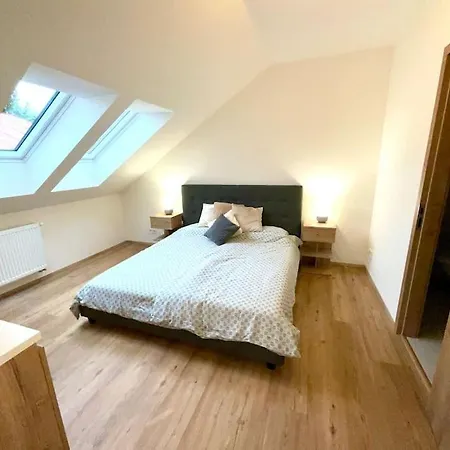 C.5 V Bankovnim Dome Apartment *